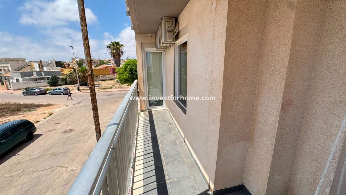 Sale - Apartment - Torrevieja - Zona Los Frutales