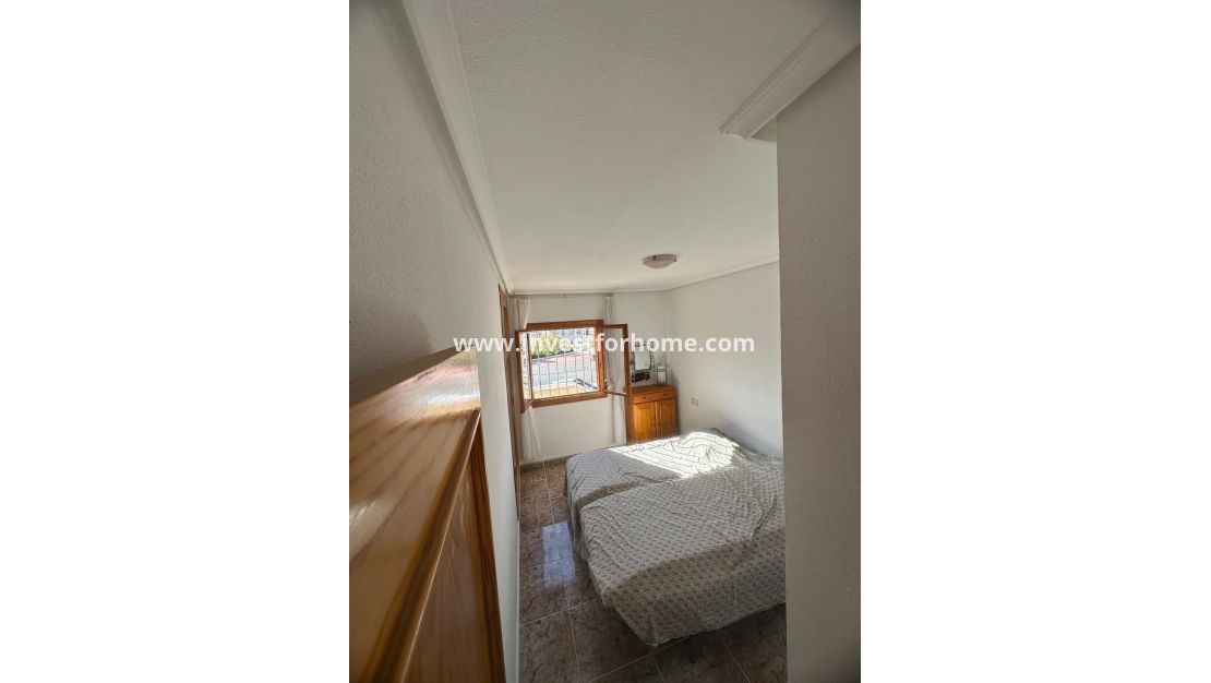 Sale - Bungalow - Guardamar del Segura - El Moncayo