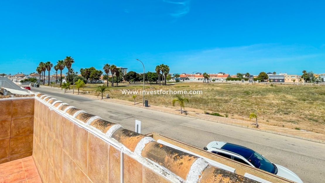 Sale - Bungalow - Los Alcázares - Costa Calida