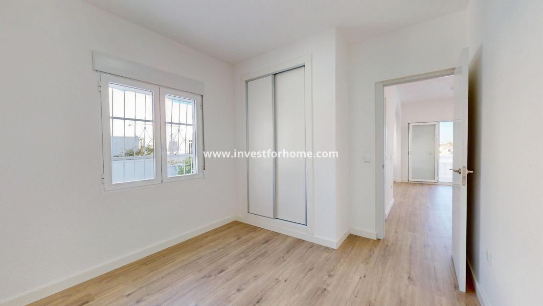 Sale - Bungalow - Orihuela Costa - Blue Lagoon