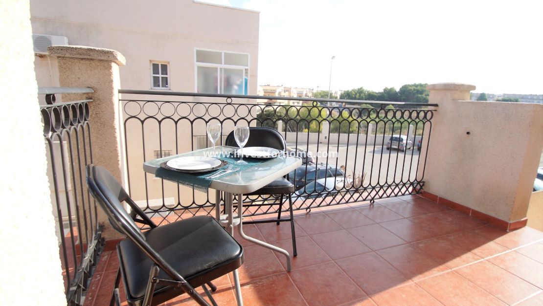 Sale - Bungalow - Orihuela Costa - Costa Blanca