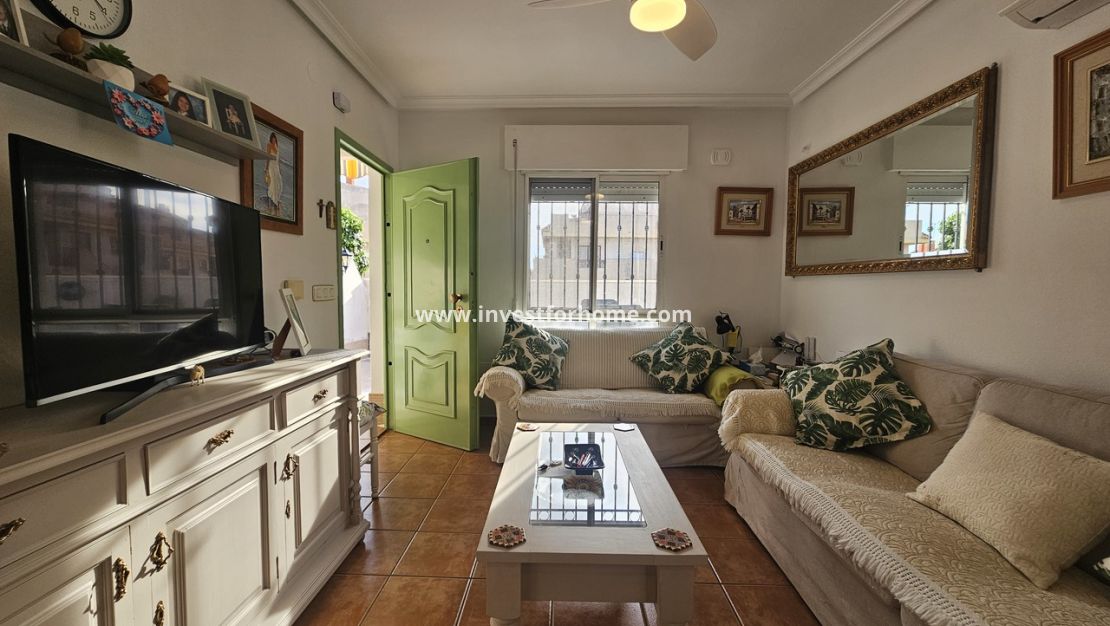 Sale - Bungalow - Orihuela Costa - Costa Blanca