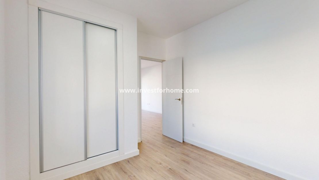 Sale - Bungalow - Orihuela Costa - Costa Blanca