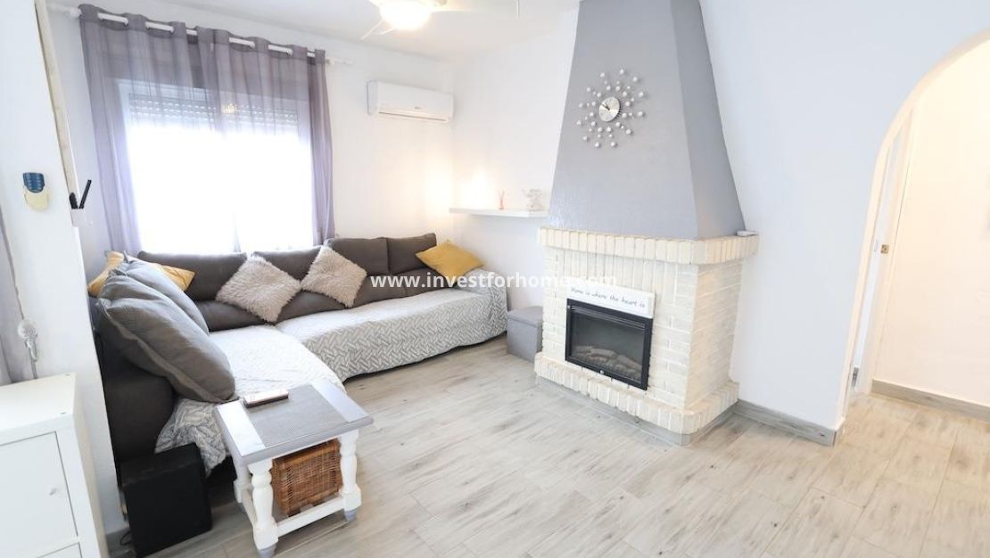 Sale - Bungalow - Orihuela Costa - Costa Blanca