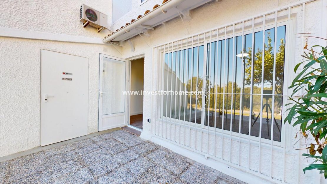 Sale - Bungalow - Orihuela Costa - Costa Blanca