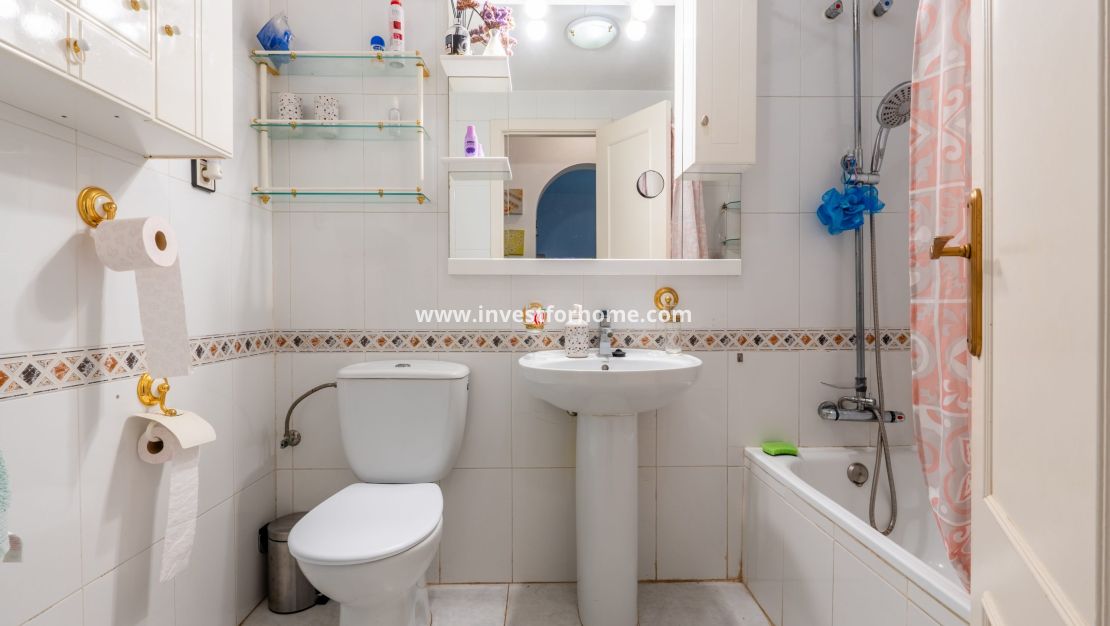 Sale - Bungalow - Orihuela Costa - Costa Blanca