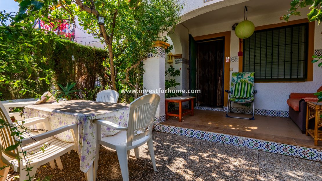 Sale - Bungalow - Orihuela Costa - Costa Blanca