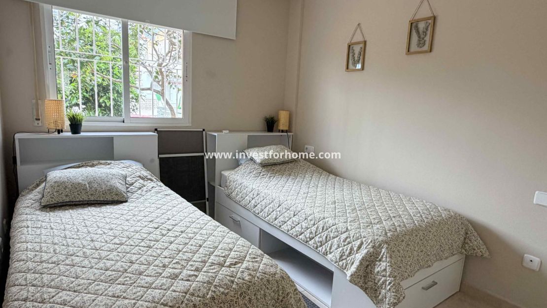 Sale - Bungalow - Orihuela Costa - Costa Blanca