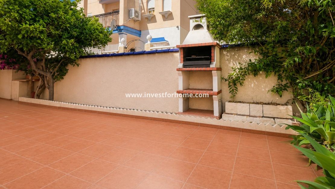 Sale - Bungalow - Orihuela Costa - Costa Blanca