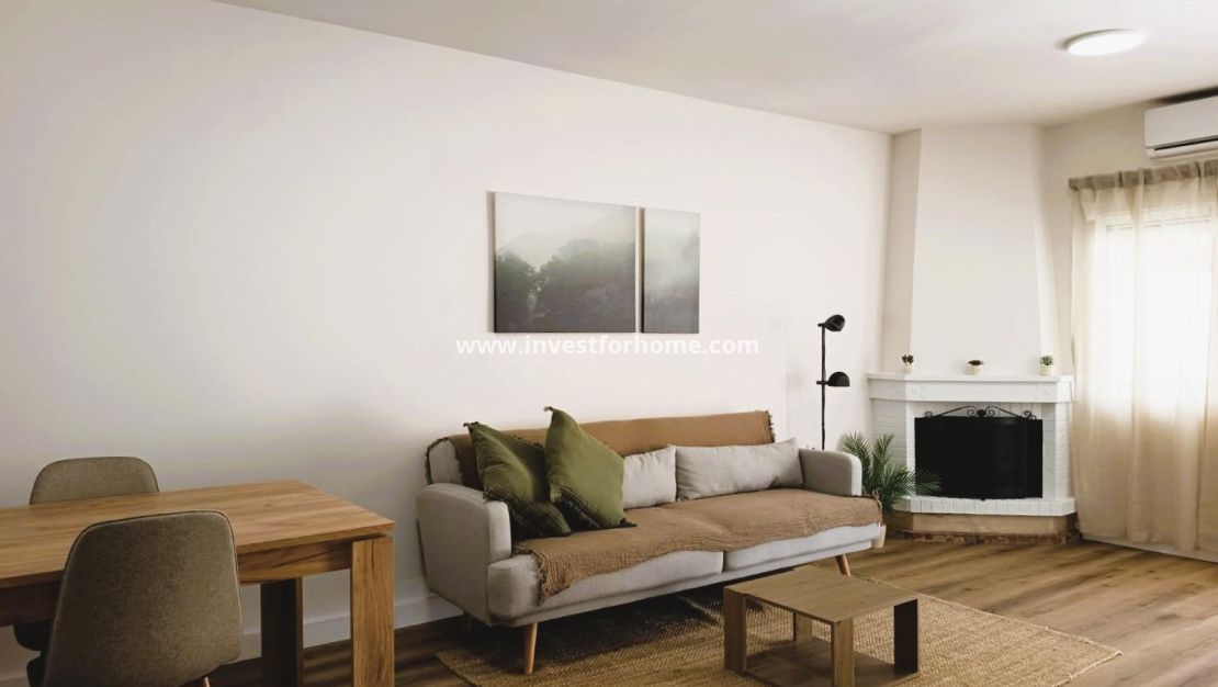 Sale - Bungalow - Orihuela Costa - Costa Blanca
