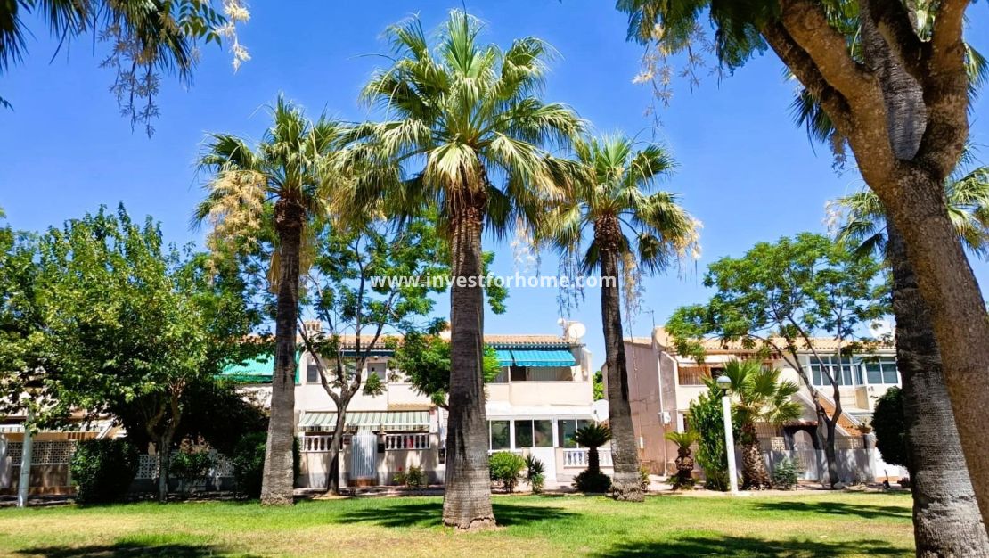 Sale - Bungalow - Orihuela Costa - Costa Blanca