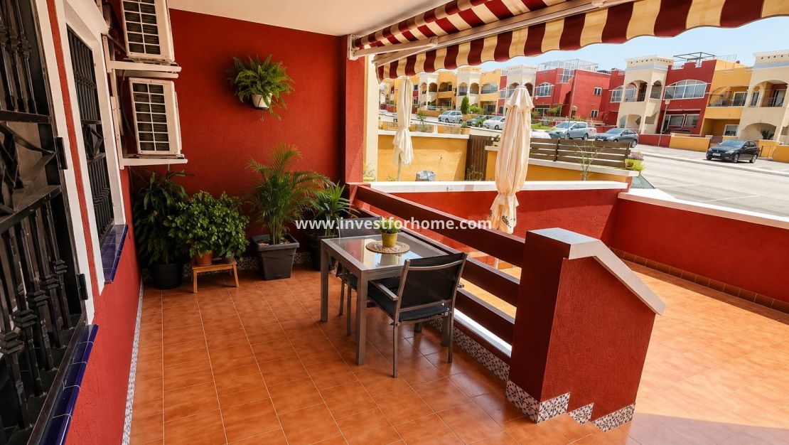 Sale - Bungalow - Orihuela Costa - Costa Blanca