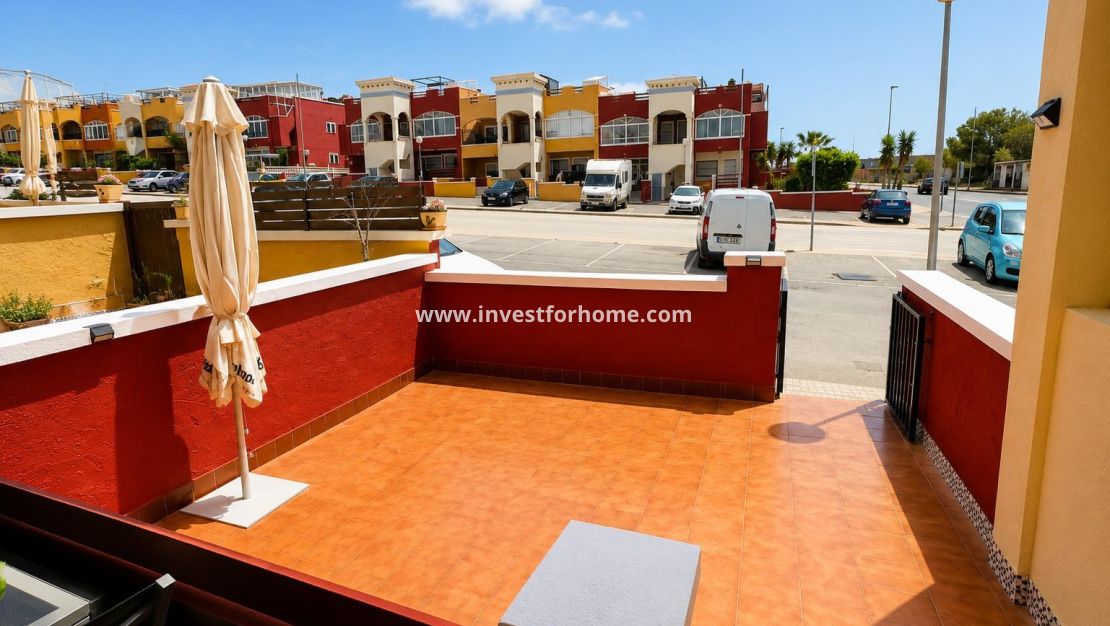 Sale - Bungalow - Orihuela Costa - Costa Blanca
