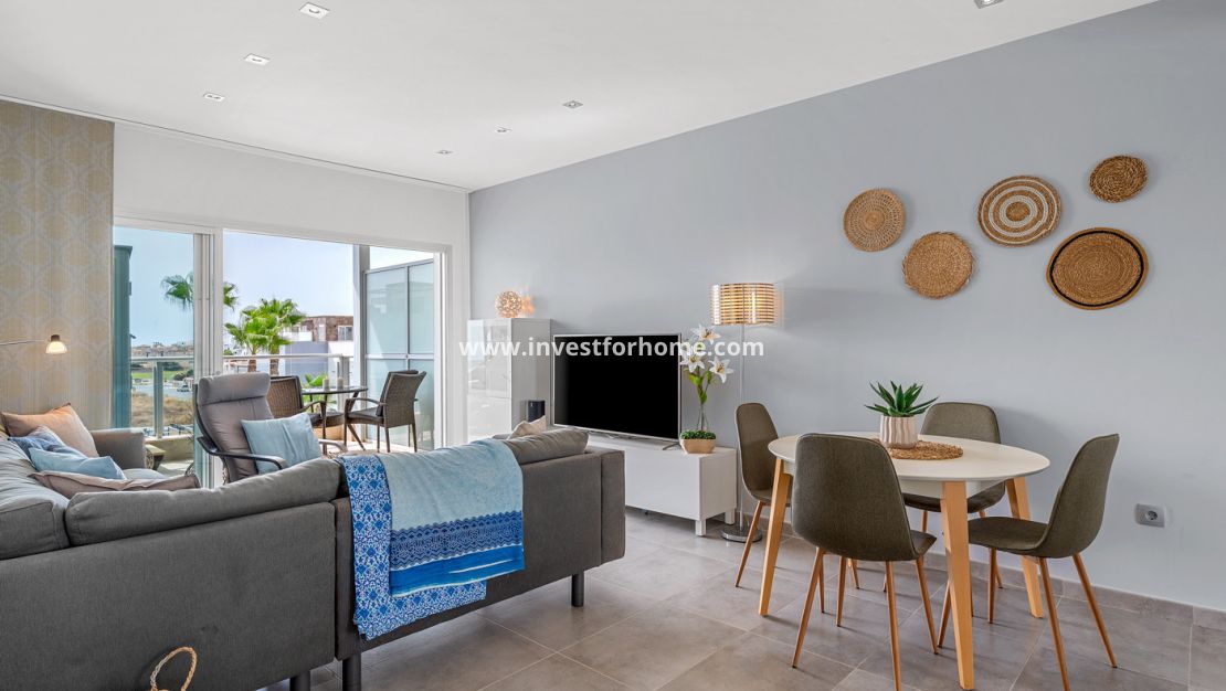 Sale - Bungalow - Orihuela Costa - Costa Blanca