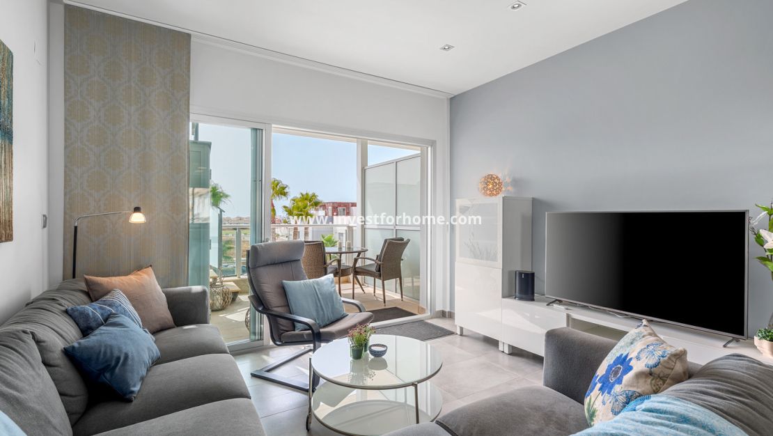 Sale - Bungalow - Orihuela Costa - Costa Blanca