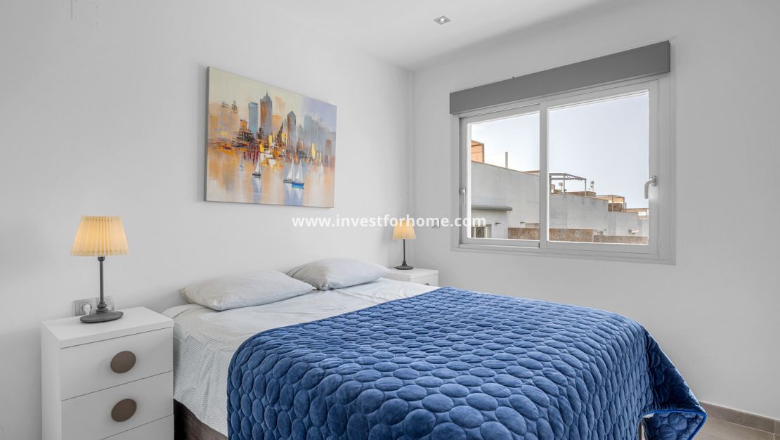 Sale - Bungalow - Orihuela Costa - Costa Blanca