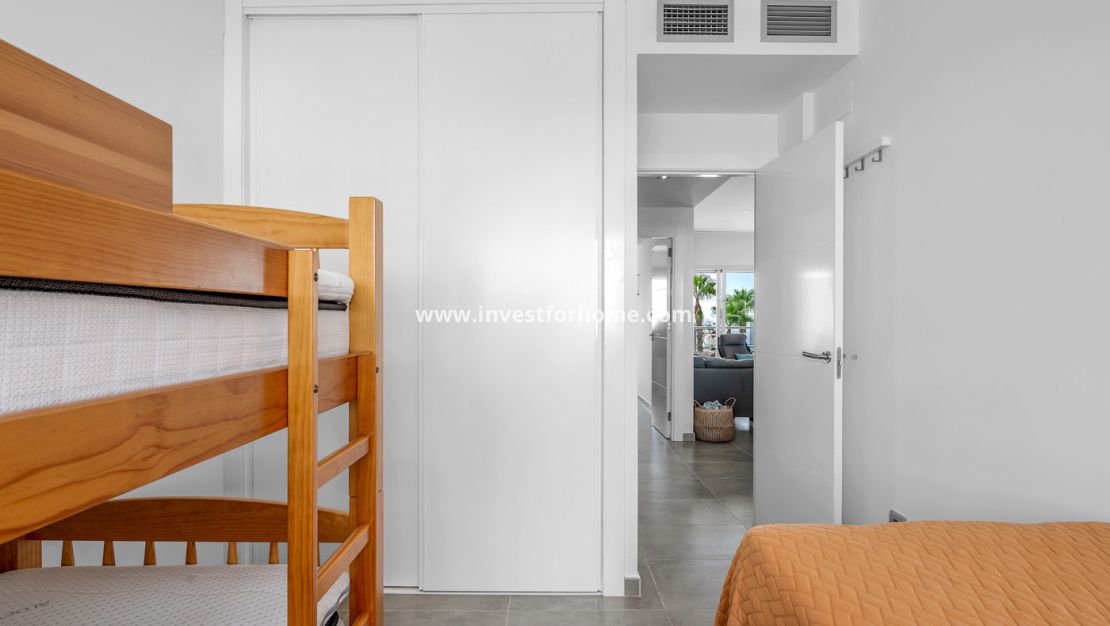 Sale - Bungalow - Orihuela Costa - Costa Blanca
