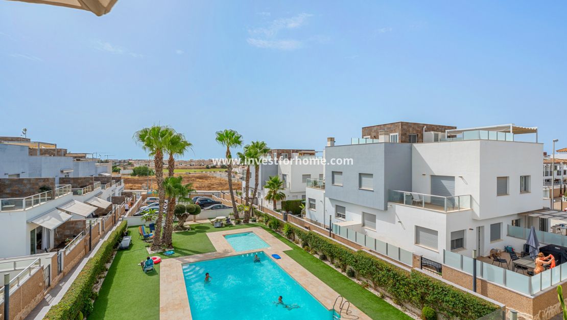 Sale - Bungalow - Orihuela Costa - Costa Blanca