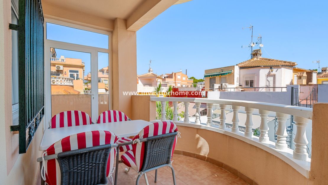 Sale - Bungalow - Orihuela Costa - Costa Blanca