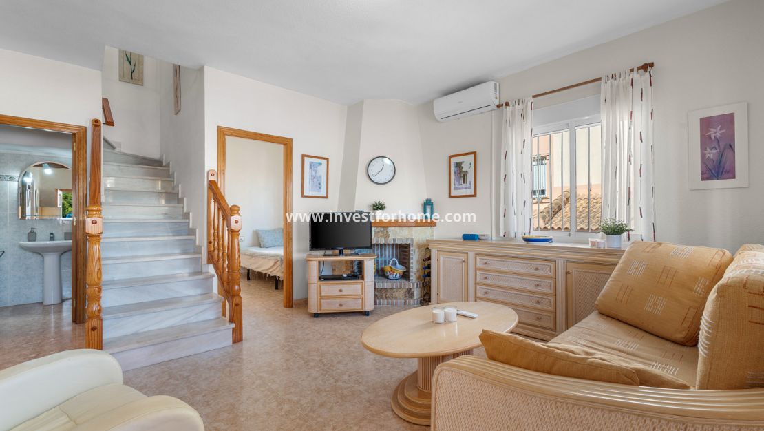 Sale - Bungalow - Orihuela Costa - Costa Blanca