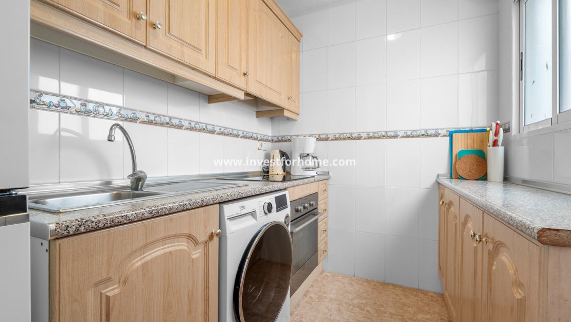 Sale - Bungalow - Orihuela Costa - Costa Blanca