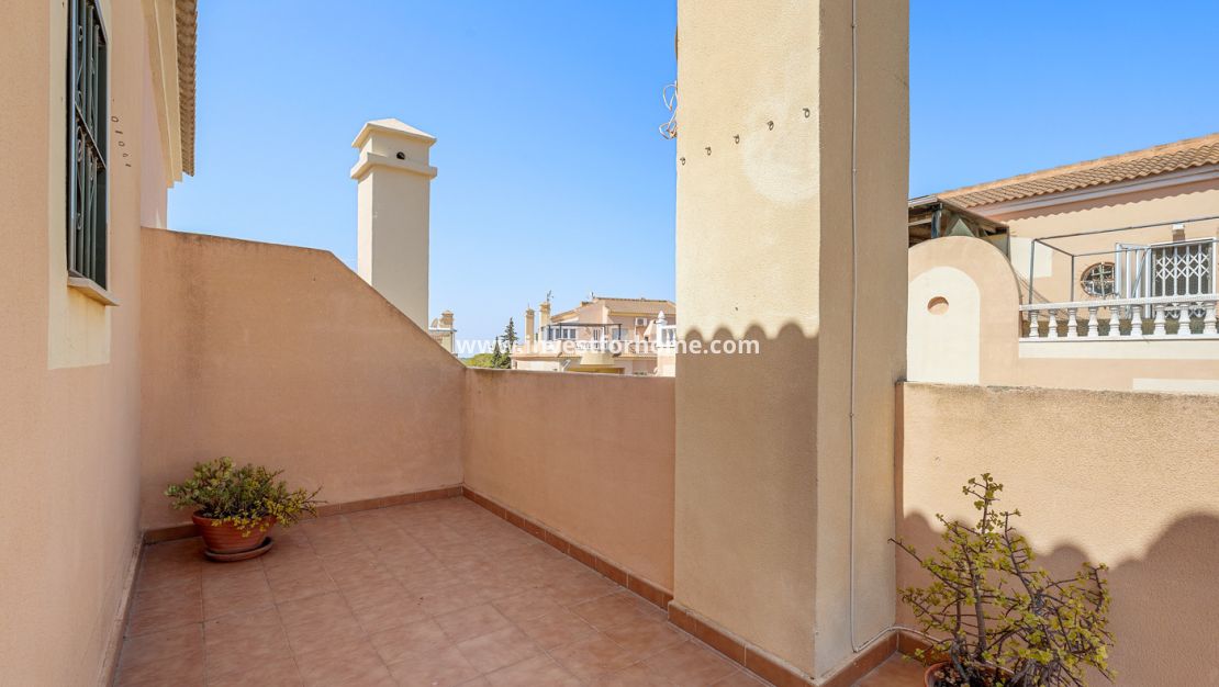Sale - Bungalow - Orihuela Costa - Costa Blanca