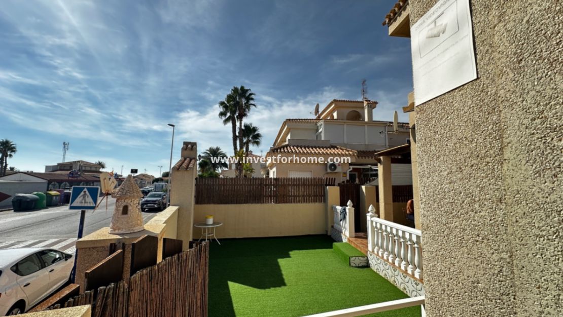 Sale - Bungalow - Orihuela Costa - Inland
