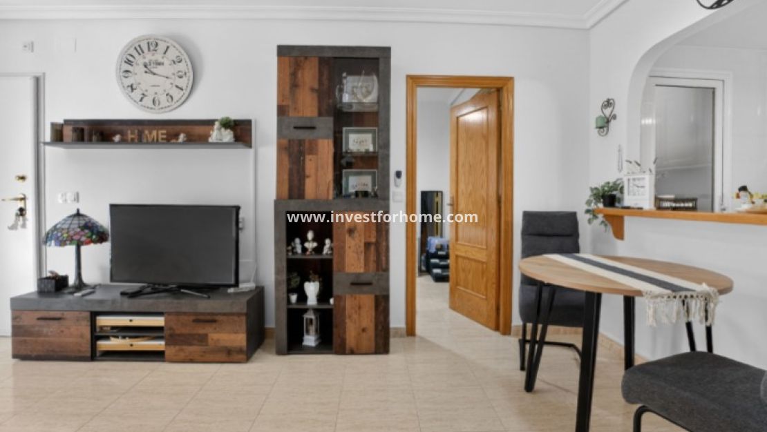 Sale - Bungalow - Orihuela Costa - Inland