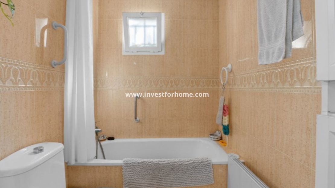 Sale - Bungalow - Orihuela Costa - Inland