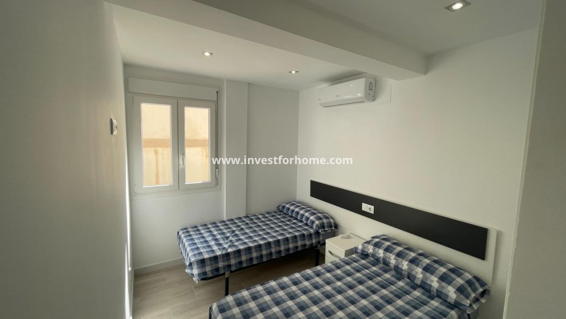 Sale - Bungalow - Orihuela Costa - La Regia