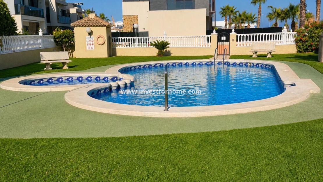 Sale - Bungalow - Orihuela Costa - Lomas De Cabo Roig