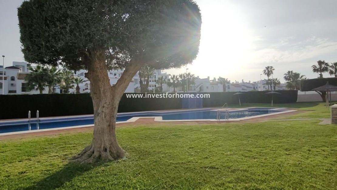 Sale - Bungalow - Orihuela Costa - LOS DOLSES