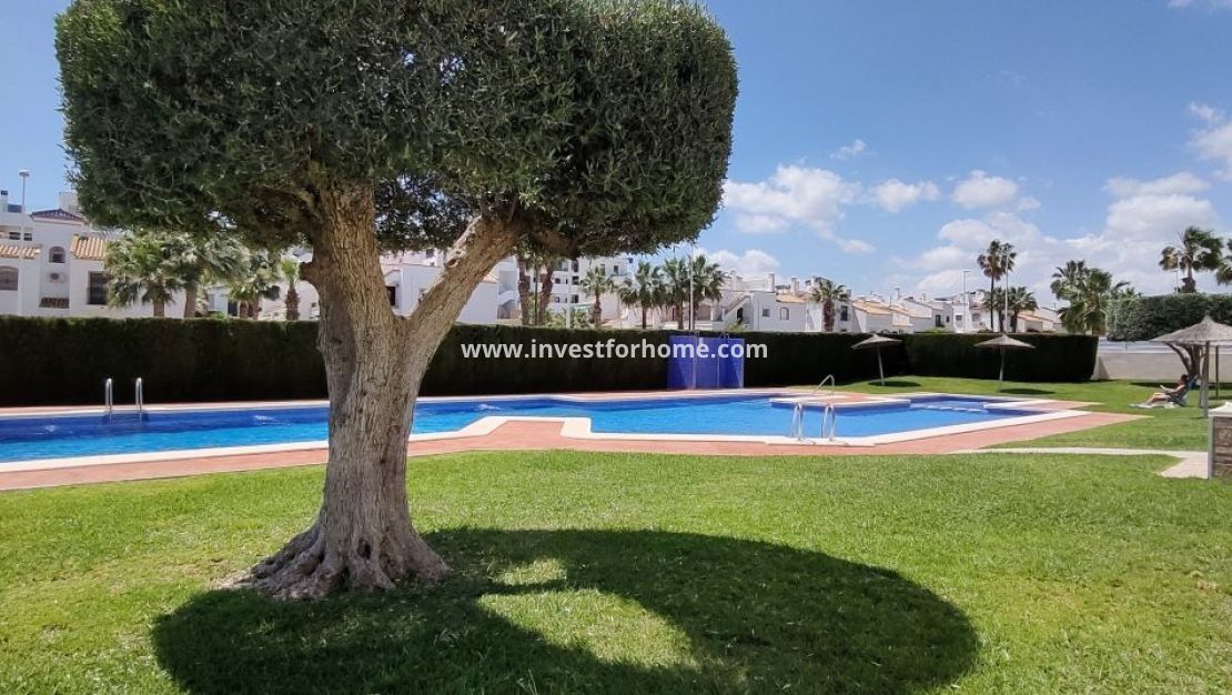Sale - Bungalow - Orihuela Costa - LOS DOLSES