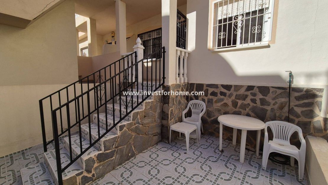 Sale - Bungalow - Orihuela Costa - Playa Flamenca