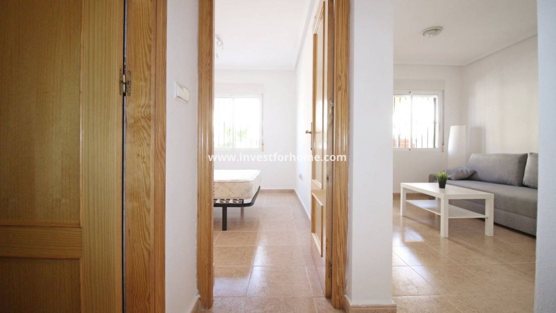 Sale - Bungalow - Orihuela Costa - Playa Flamenca