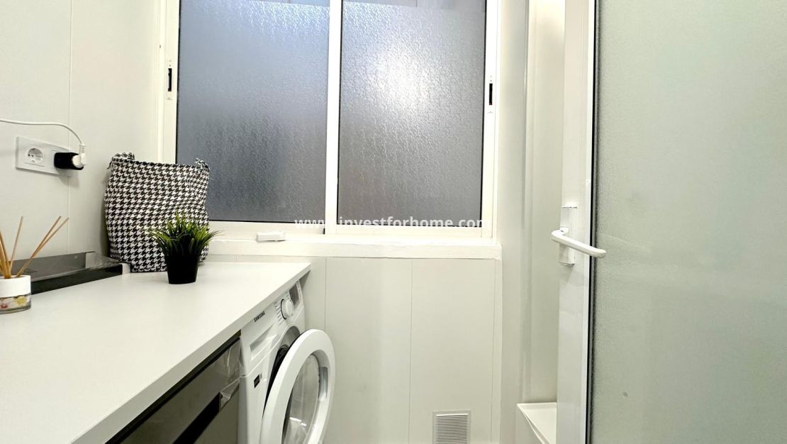 Sale - Bungalow - Orihuela Costa - Playa Flamenca