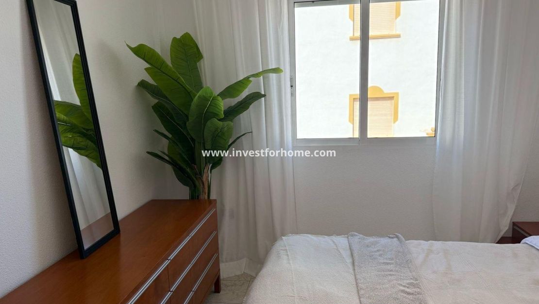 Sale - Bungalow - Torrevieja - Cañada Del Molino