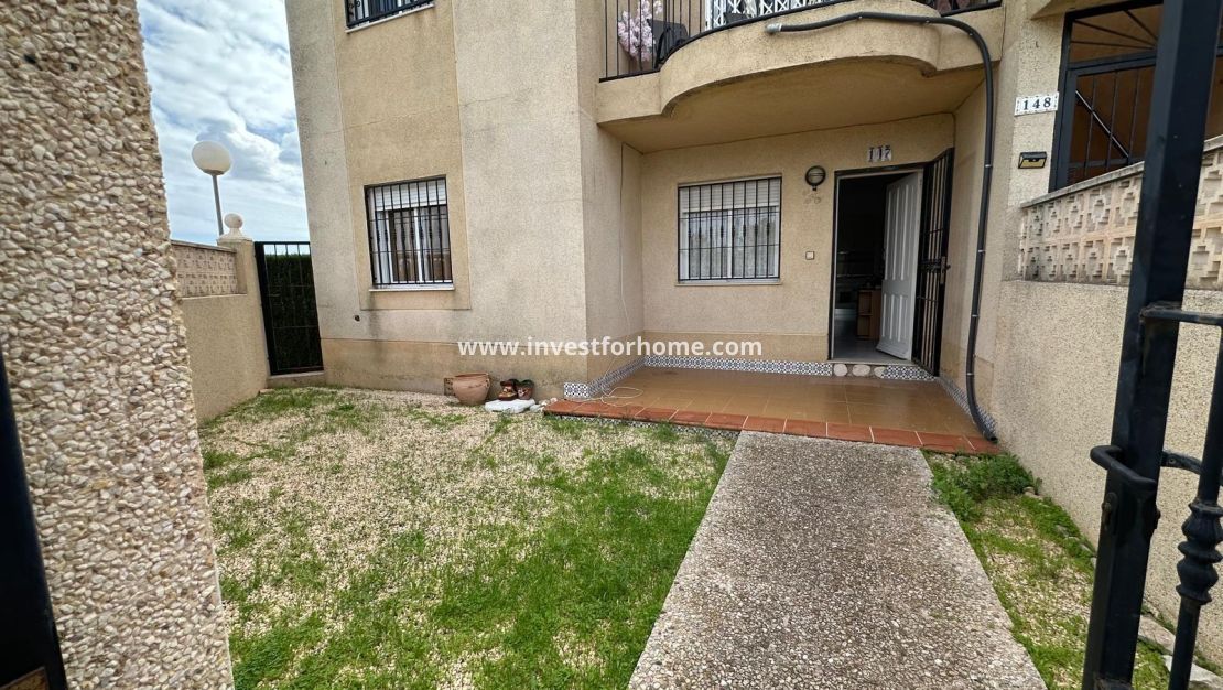 Sale - Bungalow - Torrevieja - Centro