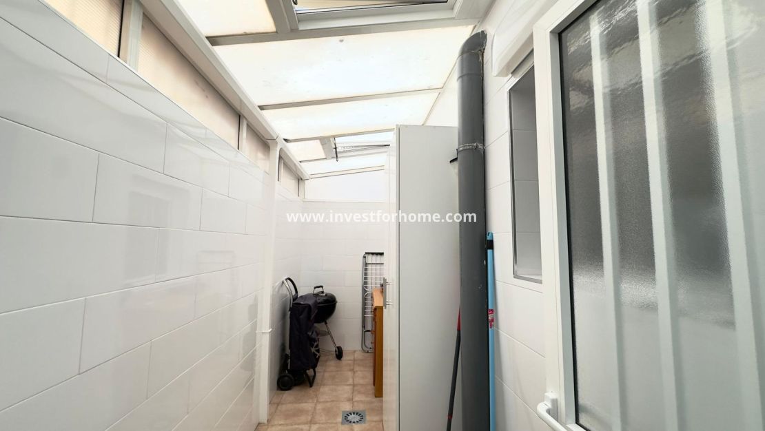 Sale - Bungalow - Torrevieja - Centro