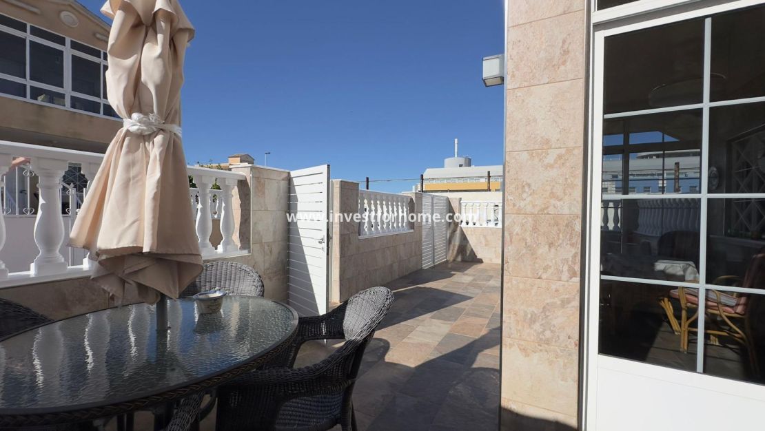 Sale - Bungalow - Torrevieja - Centro
