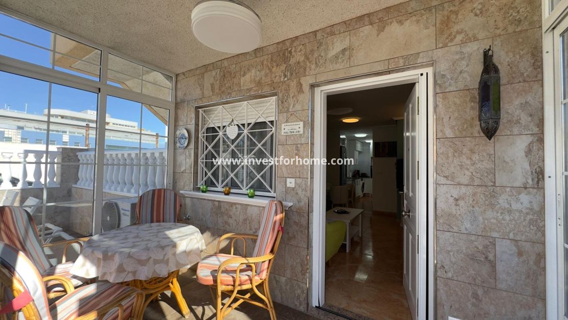 Sale - Bungalow - Torrevieja - Centro