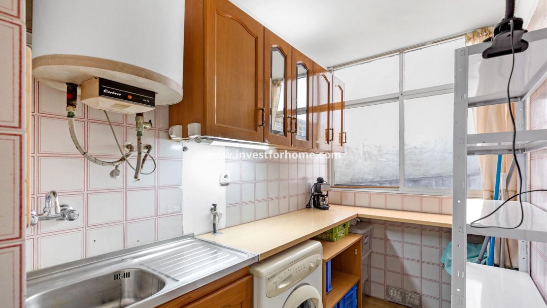 Sale - Bungalow - Torrevieja - Centro