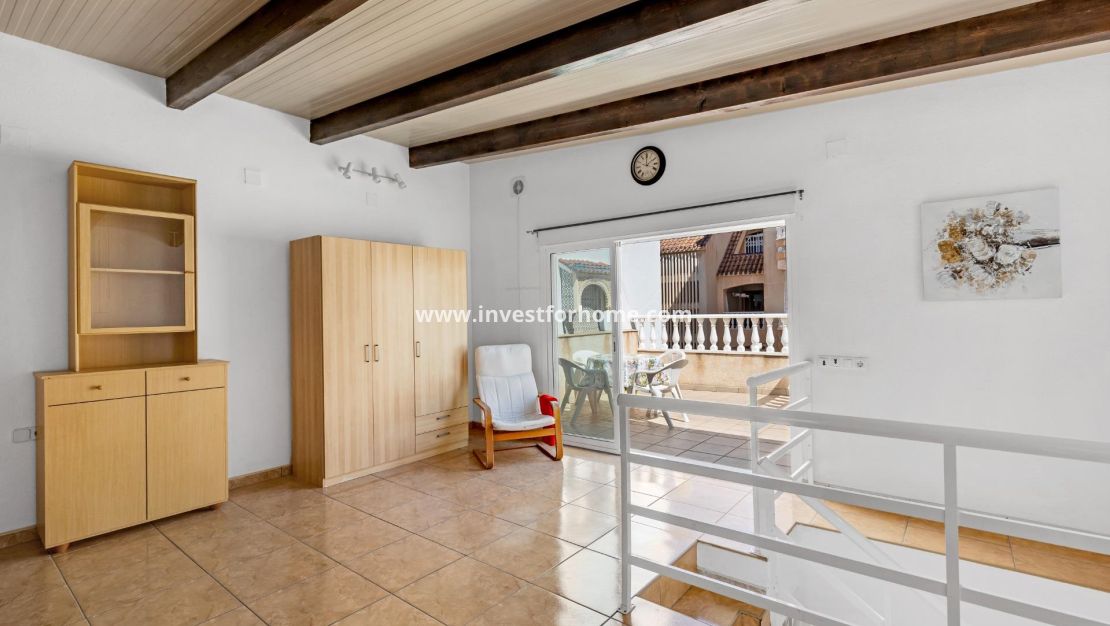Sale - Bungalow - Torrevieja - Centro