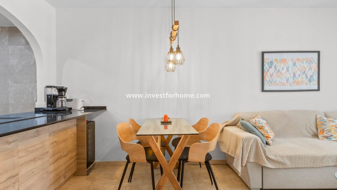 Sale - Bungalow - Torrevieja - Costa Blanca