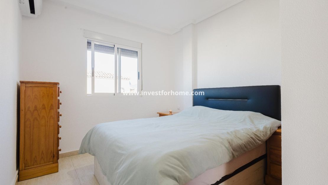 Sale - Bungalow - Torrevieja - Costa Blanca
