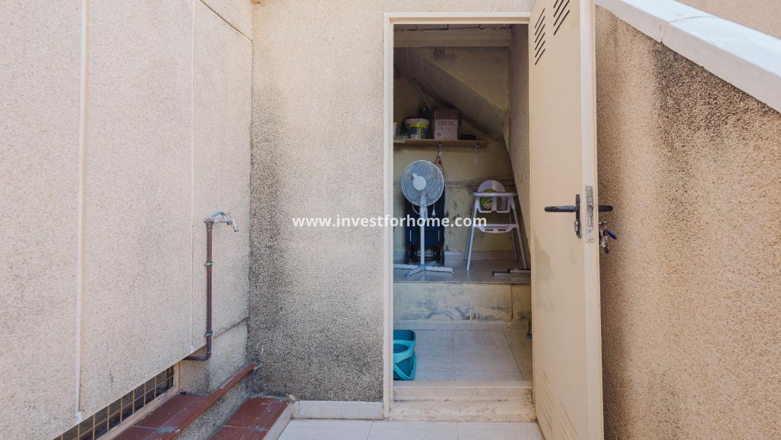 Sale - Bungalow - Torrevieja - Costa Blanca