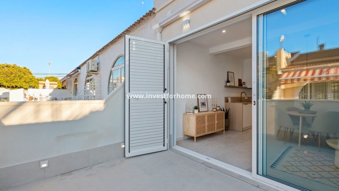 Sale - Bungalow - Torrevieja - Costa Blanca