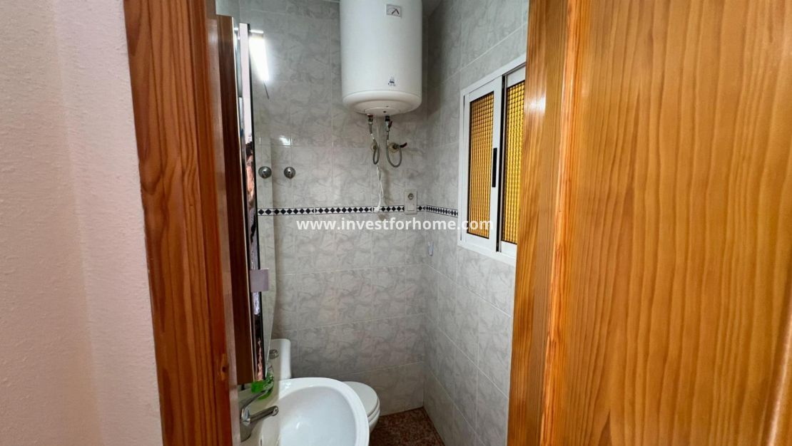Sale - Bungalow - Torrevieja - Costa Blanca