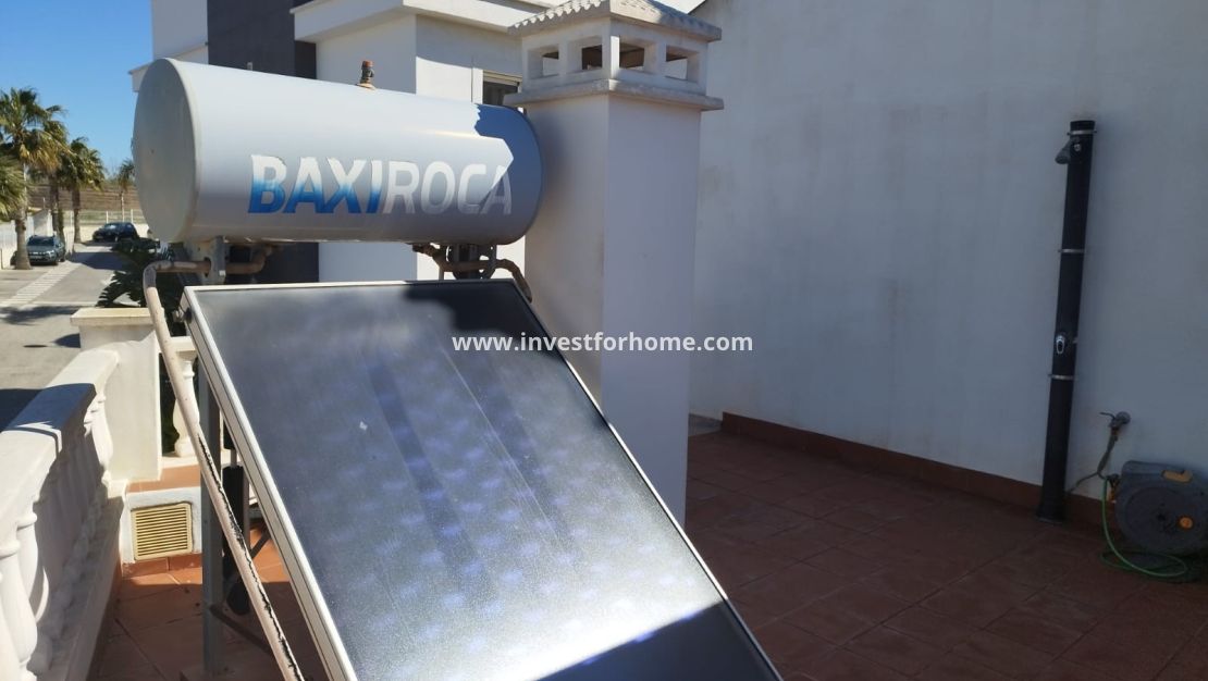 Sale - Bungalow - Torrevieja - Costa Blanca