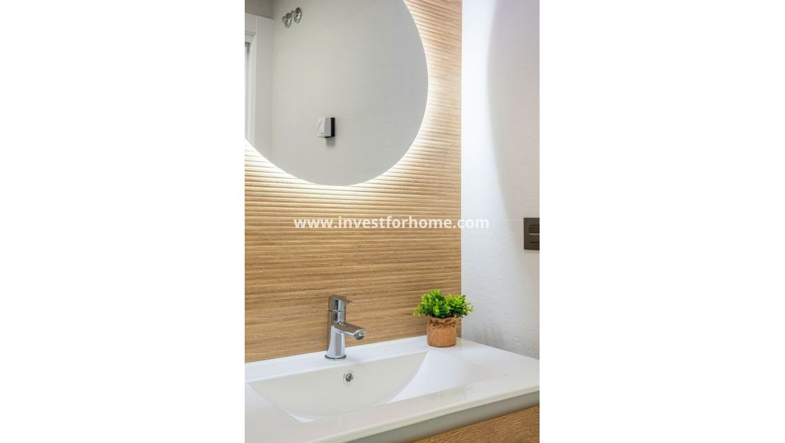 Sale - Bungalow - Torrevieja - Costa Blanca